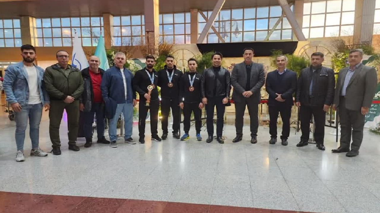 استقبال از مدال آوران آذربایجان شرقی در لیگ جهانی کاراته