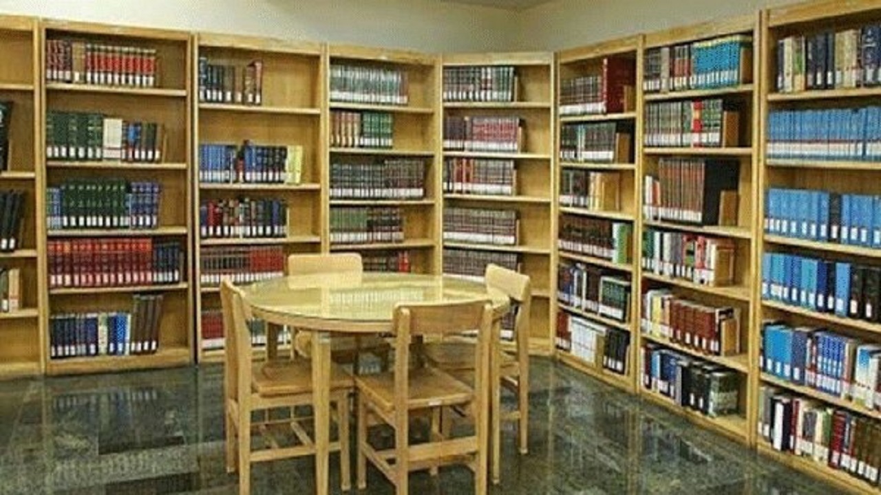 پتروشیمی‌ها هزینه خرید سه هزار جلد کتاب را به کتابخانه‌های جنوب بوشهر اهدا کردند