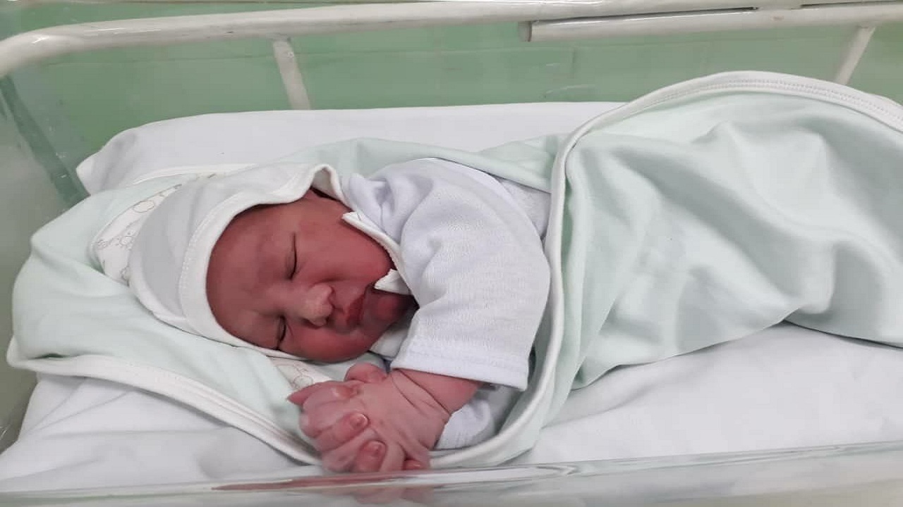 تولد نخستین نوزاد نجات یافته از سقط جنین در مراغه
