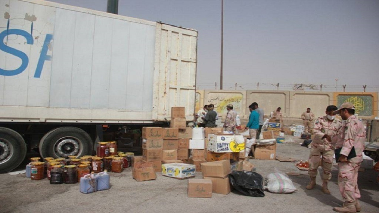 توقیف یک دستگاه تریلی حامل بار کالای قاچاق در مرز مهران