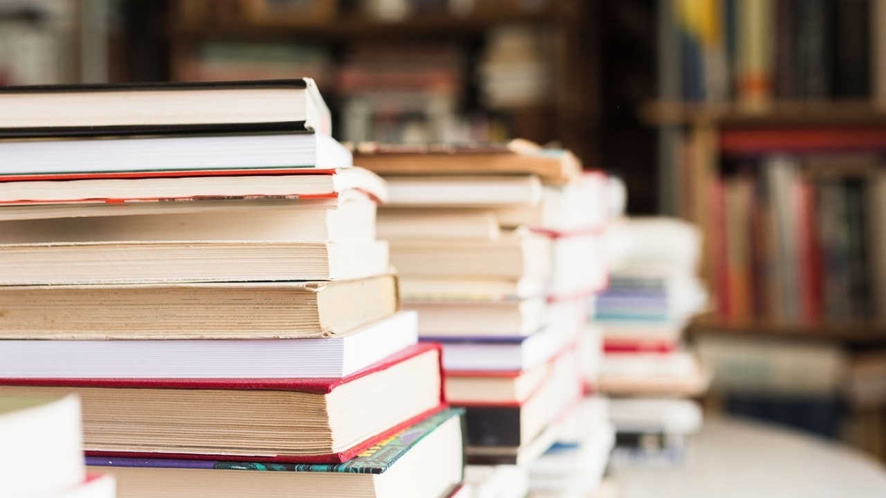 اهدا ۳۰ هزار جلد کتاب به کتابخانه‌های عمومی استان اردبیل