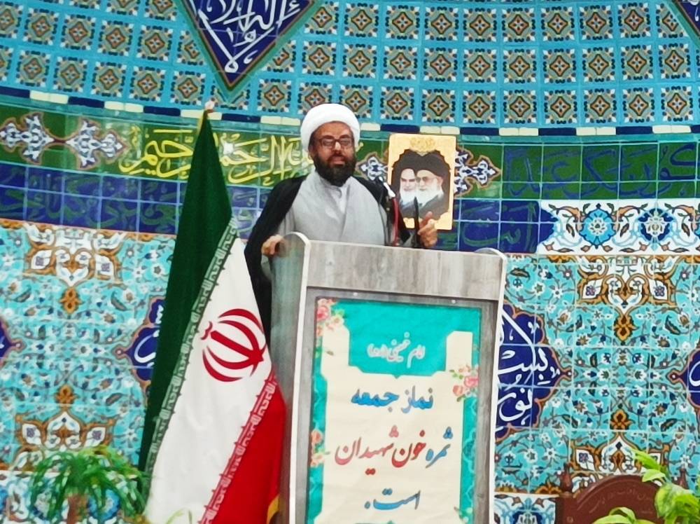 سپاه پاسدار آرمان‌ها و دستاورد‌های انقلاب است