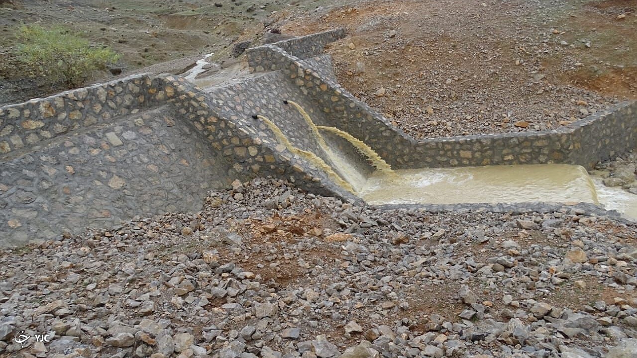 ۴ میلیون متر مکعب آب سطحی پشت سد‌های آبخیزداری پلدشت ذخیره شده است