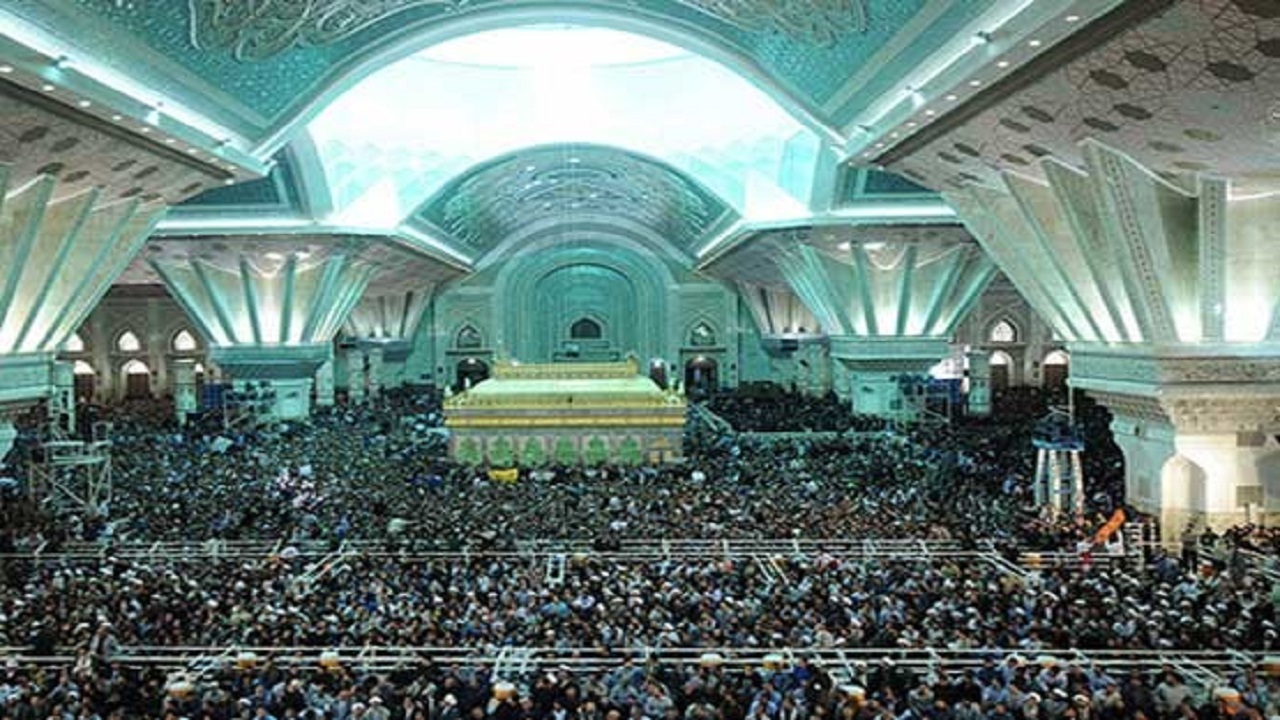 حضور بیش از ۴ هزار زائر قزوینی در مراسم ارتحال امام خمینی(ره)