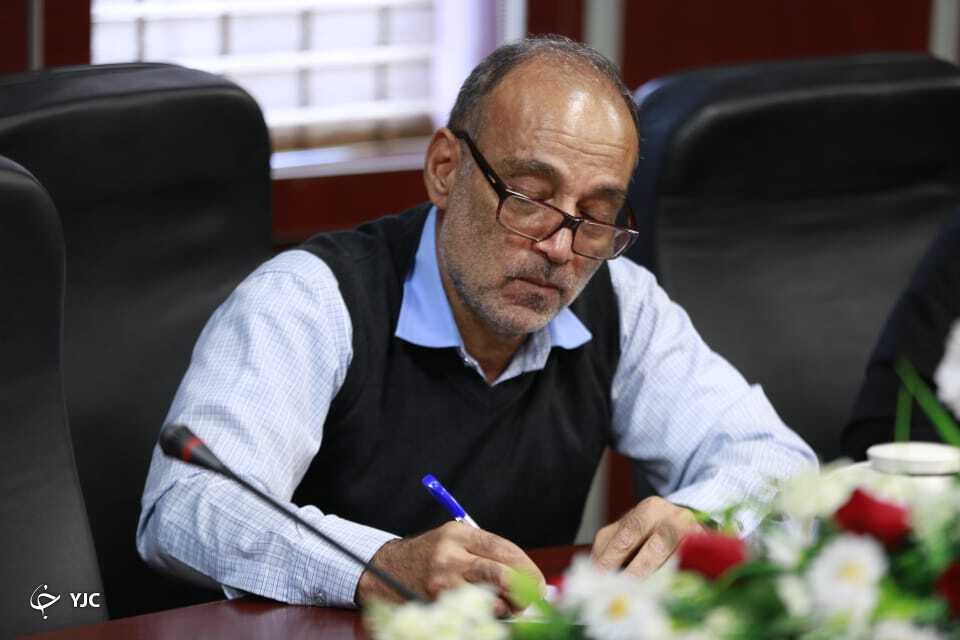 جوهرهایی که هیچ‌گاه خشکیده نمی‌شود