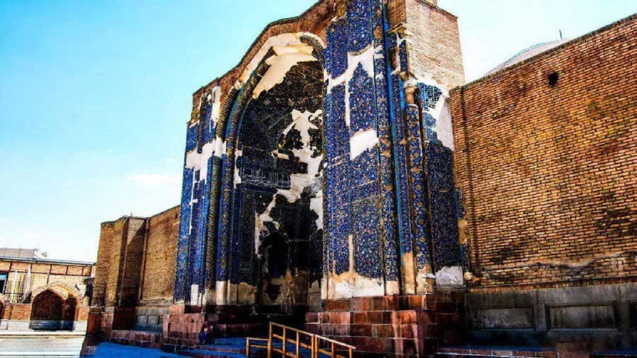 ساماندهی ورودی و محوطه مسجد کبود تبریز