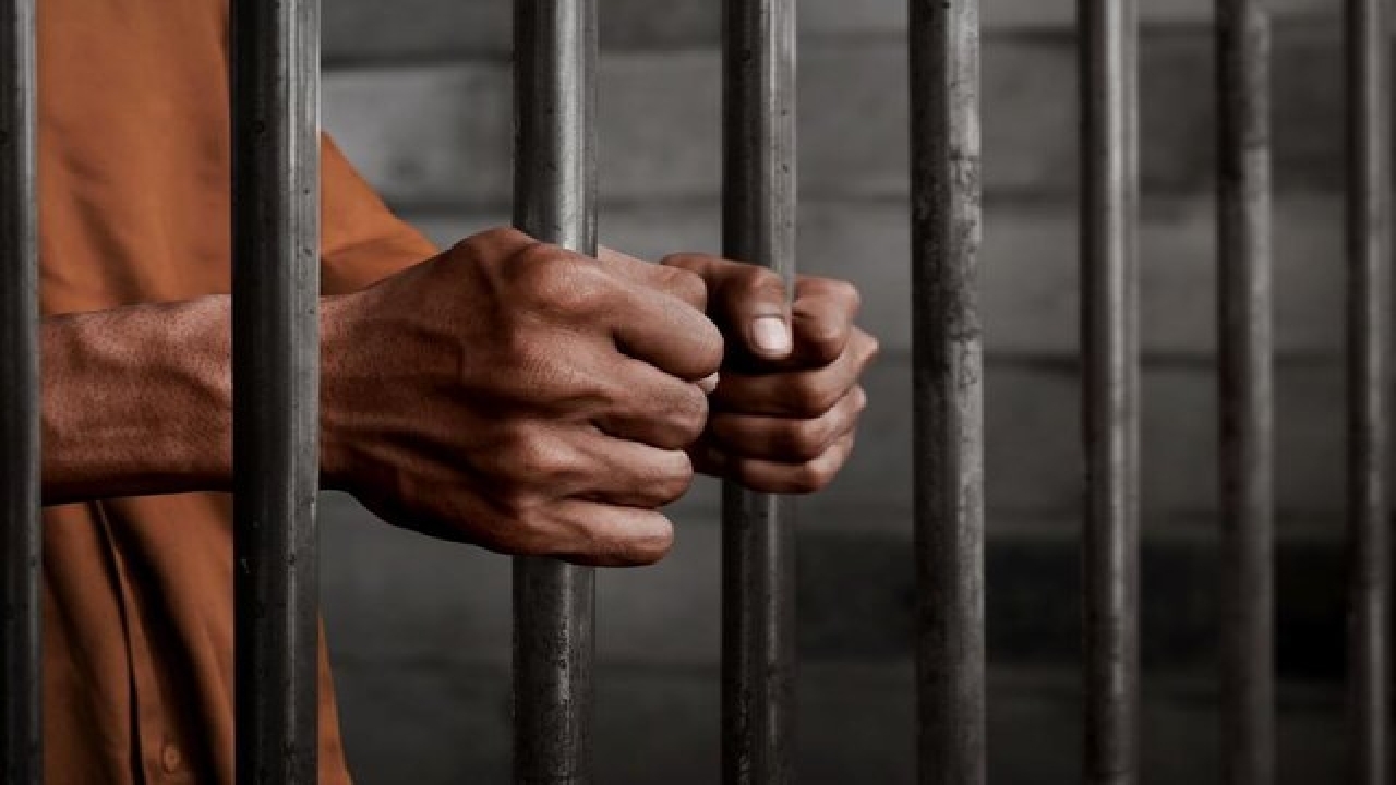 زندانیان با سابقه جرایم خشن مورد اعمال ارفاق و تسهیلات قانونی قرار نمیگیرند