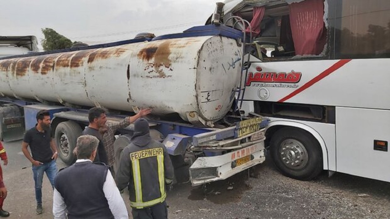 ۸۰ تصادف جرحی در اصفهان به دلیل حرکت با دنده عقب