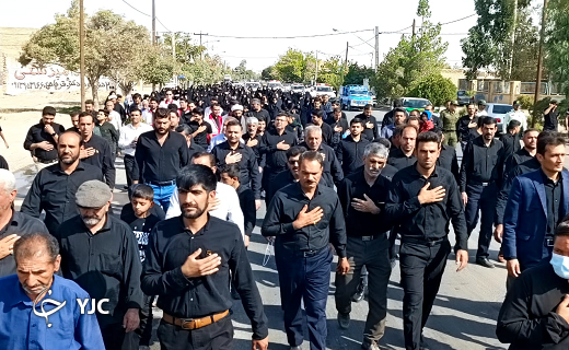 پیاده روی جاماندگان اربعین حسینی در شهرستان خاتم