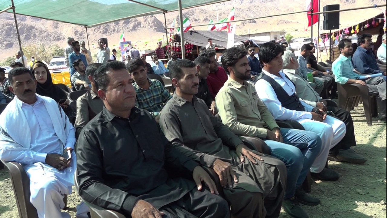 همایش عشایر در شهرستان حاجی آباد برگزار شد