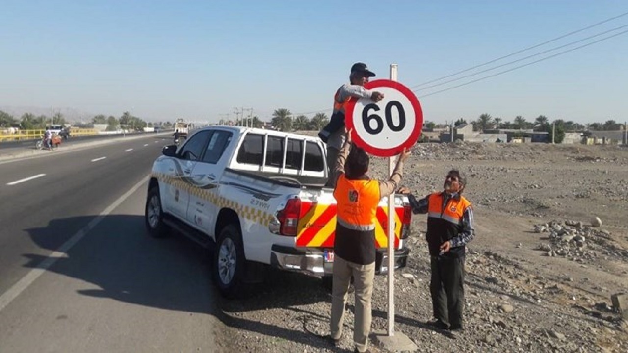 خسارت افزون بر۶۰ میلیارد ریالی سرقت تجهیزات ایمنی جاده‌ای در سیستان و بلوچستان