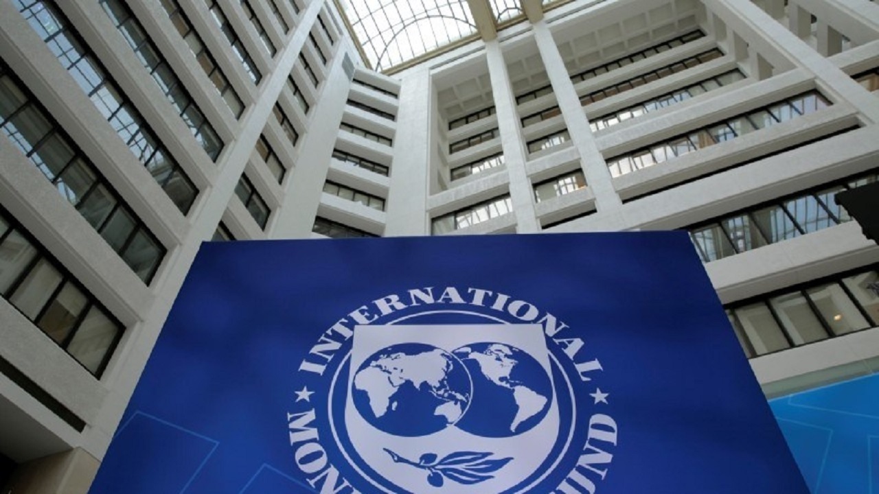 هشدار صندوق بین‌المللی پول درباره خطرات رقابت چین و آمریکا