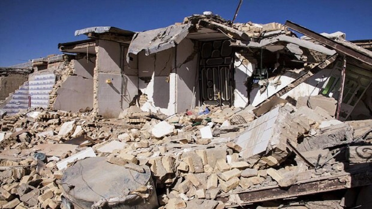 بتن ریزی فنداسیون ۲۲۴ واحد زلزله زده در خوی انجام شد