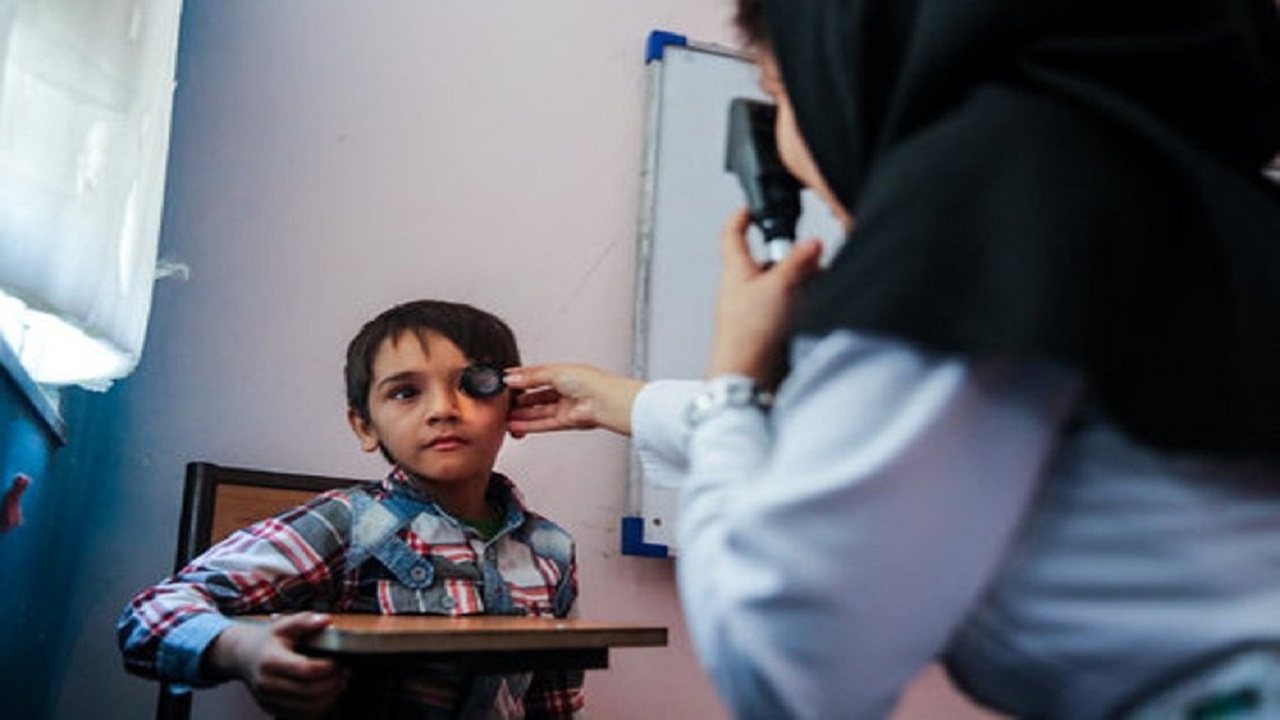 اجرای طرح ملی غربالگری بینایی سنجی در خراسان شمالی