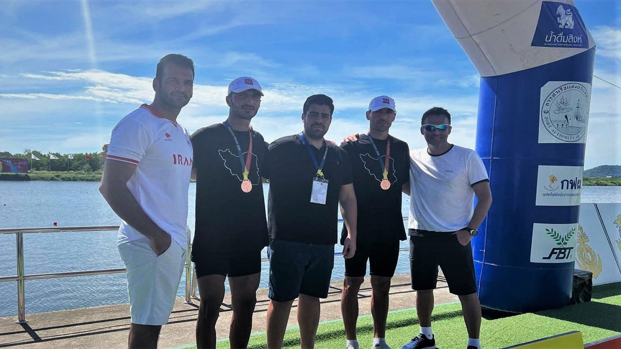 کسب نشان برنز رقابت‌های قهرمانی روئینگ آسیا توسط قایقران کردستانی