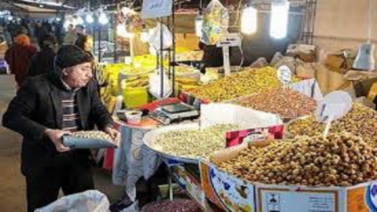 بازرسی از بازار شب یلدا در آذربایجان‌غربی آغاز شد