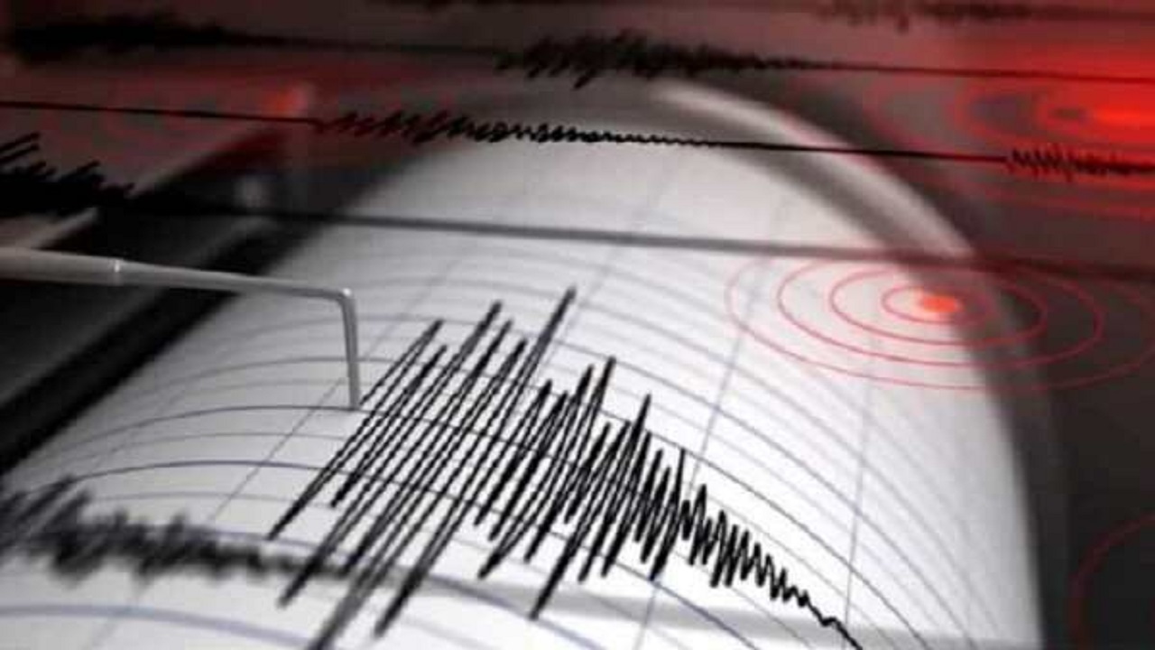زلزله ۳.۵ ریشتری خوروبیابانک را لرزاند
