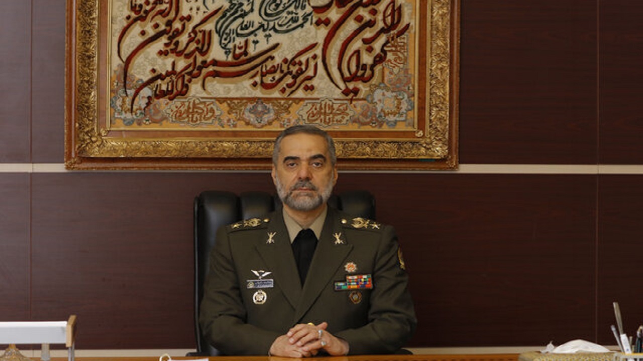 وزیر دفاع عید را به همتایان خود در کشور‌های حوزه نوروز تبریک گفت