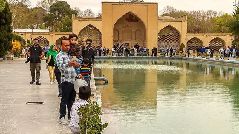 چهلستون، صدرنشین بازدید‌های نوروزی در اصفهان