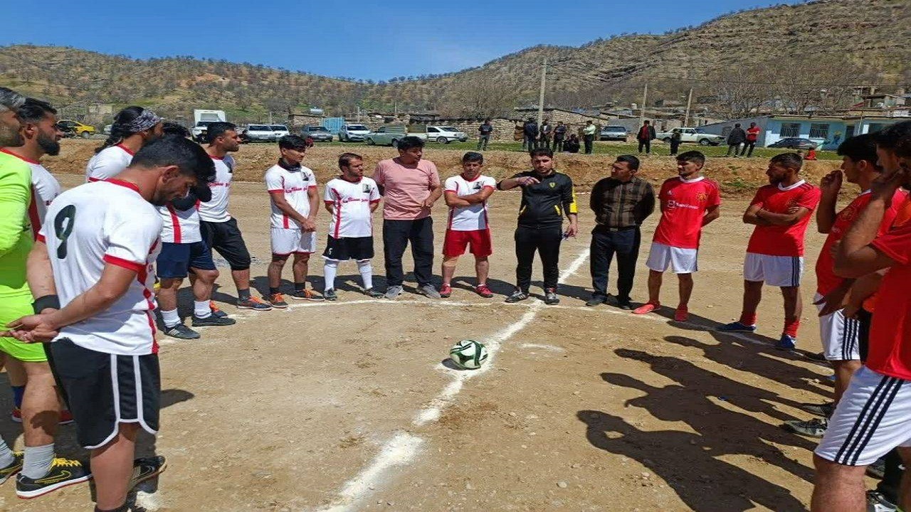 برگزاری مسابقات فوتبال و فوتسال جام نوروز و جام رمضان در کوهرنگ