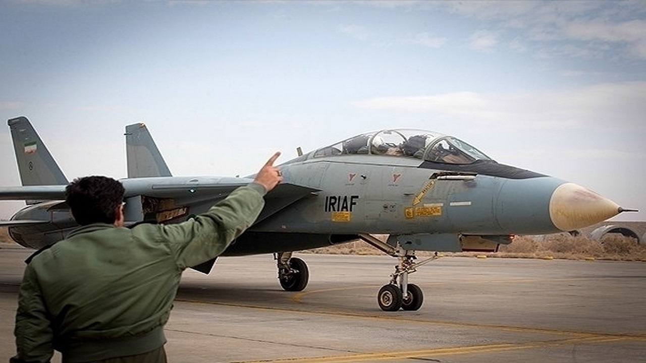 تصاویری زیبا از تیک آف تماشایی جنگنده F۱۴ + فیلم