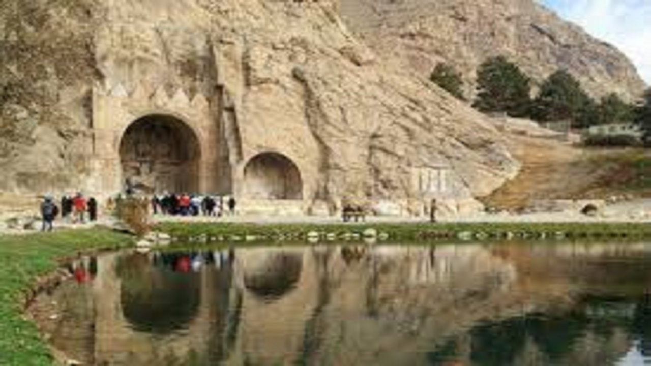 بازدید یک میلیون و ۶۰۰ هزار نفر از جاذبه‌های گردشگری کرمانشاه