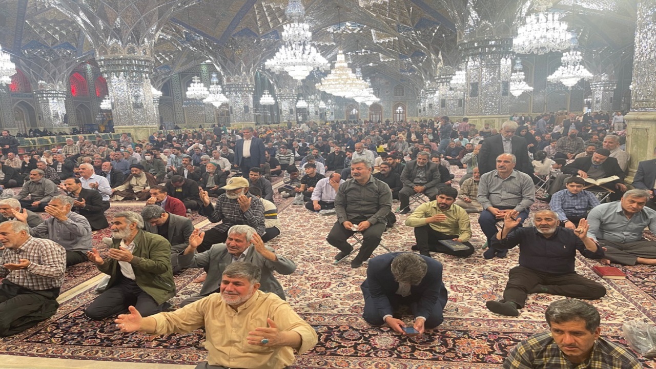 مراسم گرامیداشت روز جمهوری اسلامی در حرم مطهر رضوی