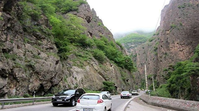باشگاه خبرنگاران -ممنوعیت تردد در جاده کرج - چالوس و آزادراه تهران - شمال برداشته شد