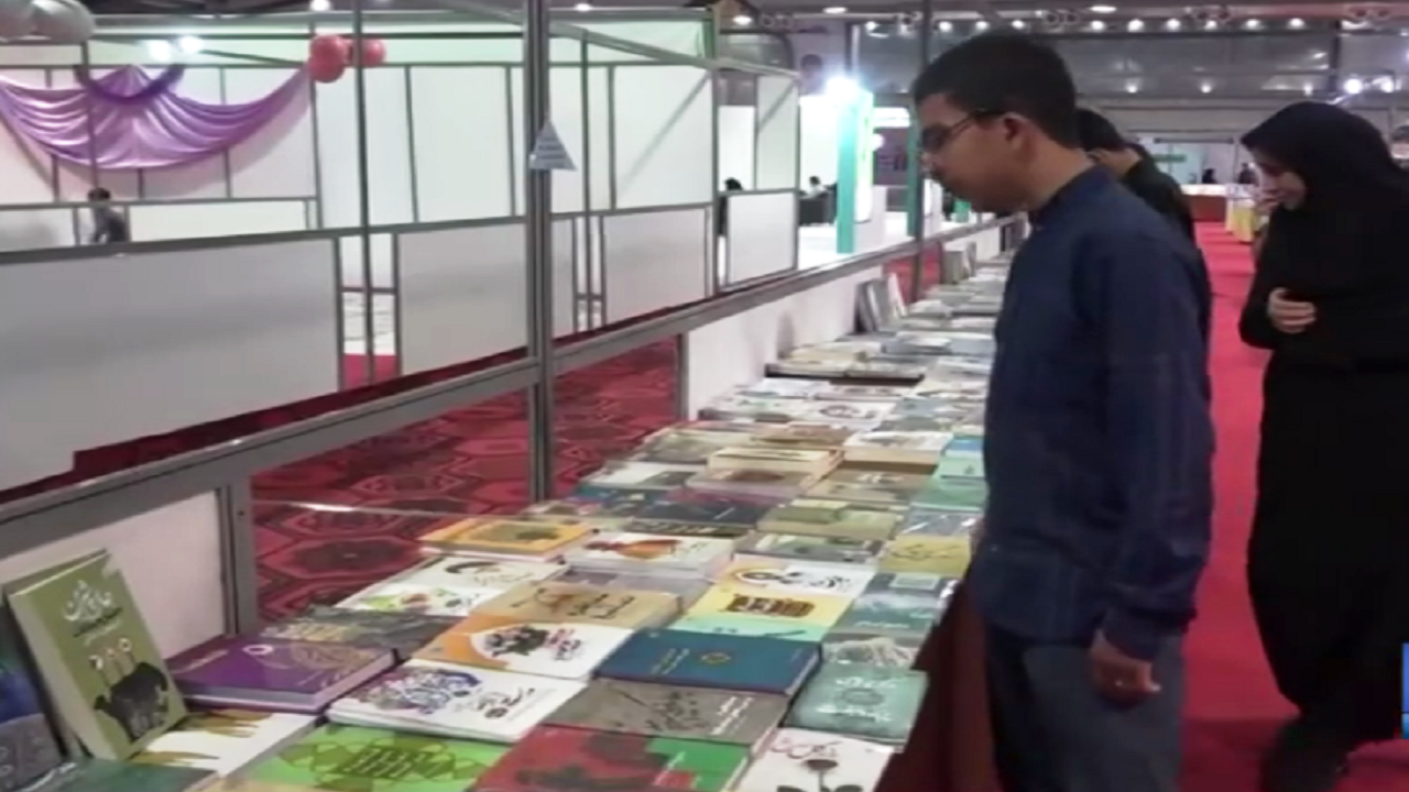 ویژه برنامه‌های نمایشگاه قرآن و عترت در یزد