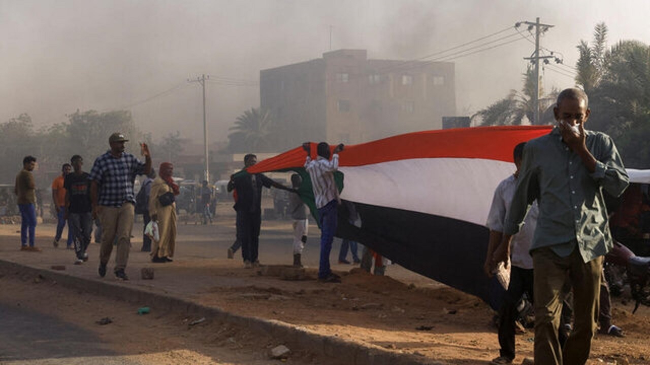 ۱۸۰ کشته در درگیری‌های سودان/ درگیری‌ها در خارطوم از سر گرفته شد