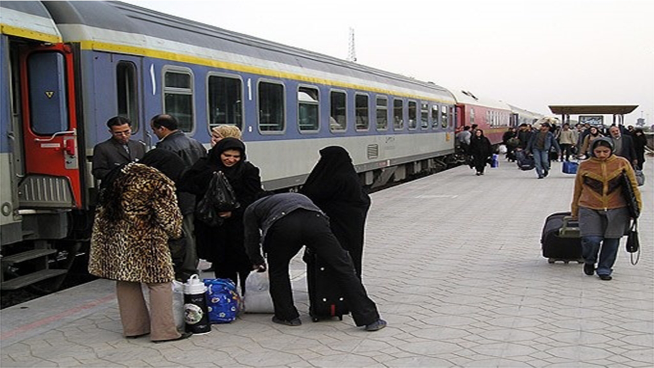 انتقال ۲ هزار مسافر توسط راه آهن فارس