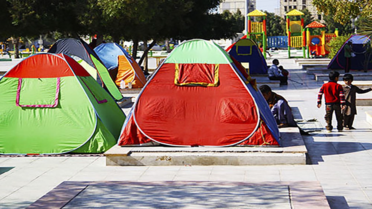 برپایی ۲۲ هزار چادر مسافران نوروزی در بوستان‌های بندرعباس