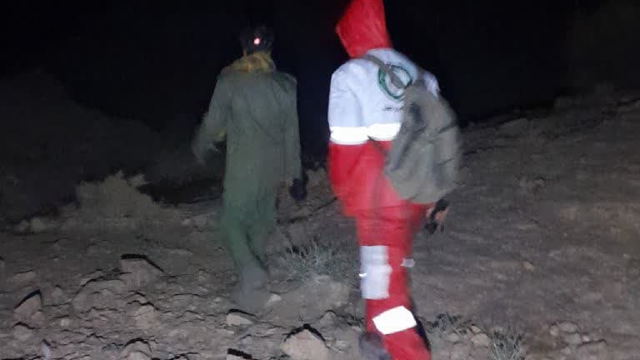 نجات سه نوجوان گرفتار در ارتفاعات بافق