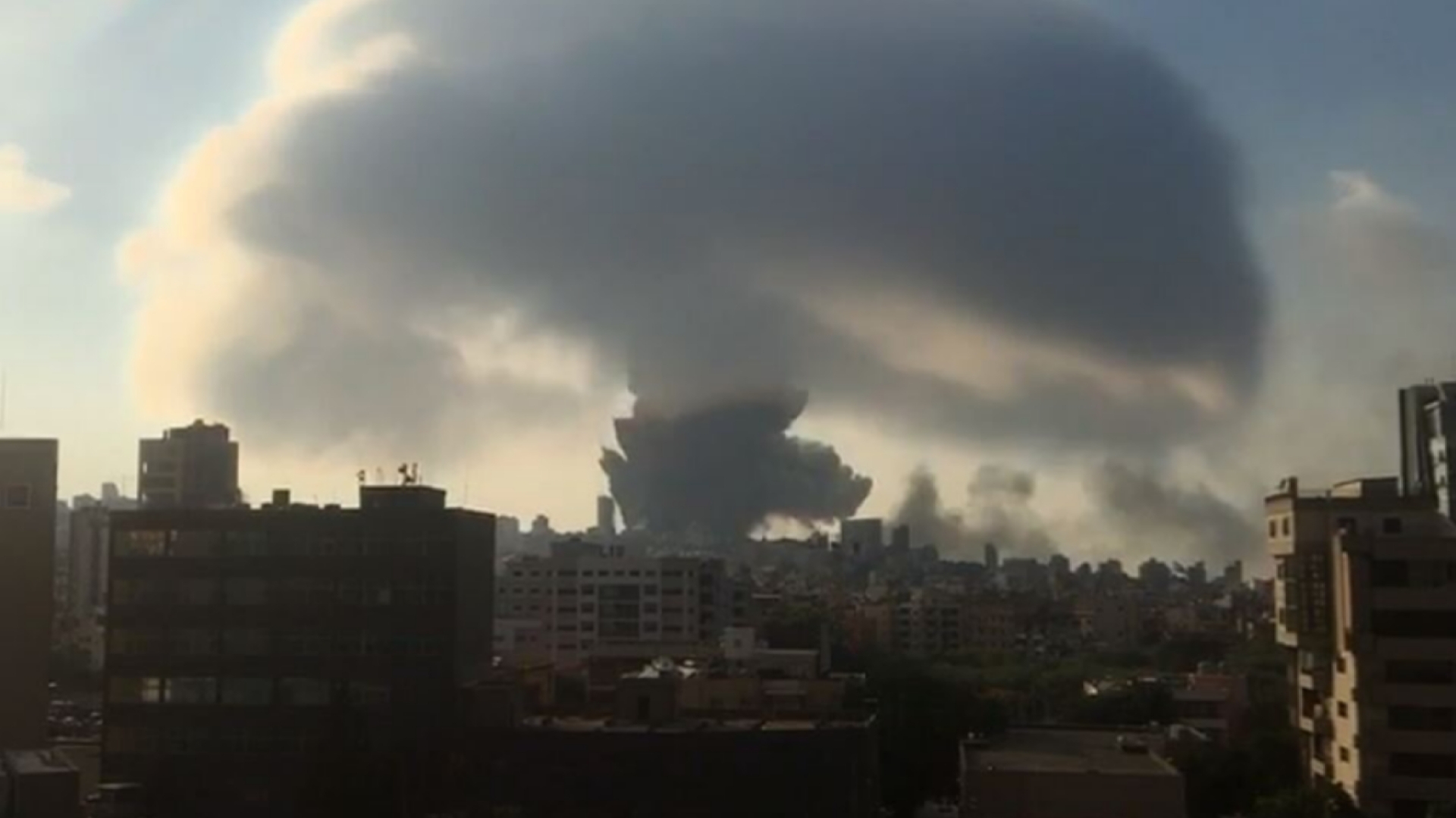 تصاویری جدید از لحظه انفجار در بیروت در ۲۰۲۰