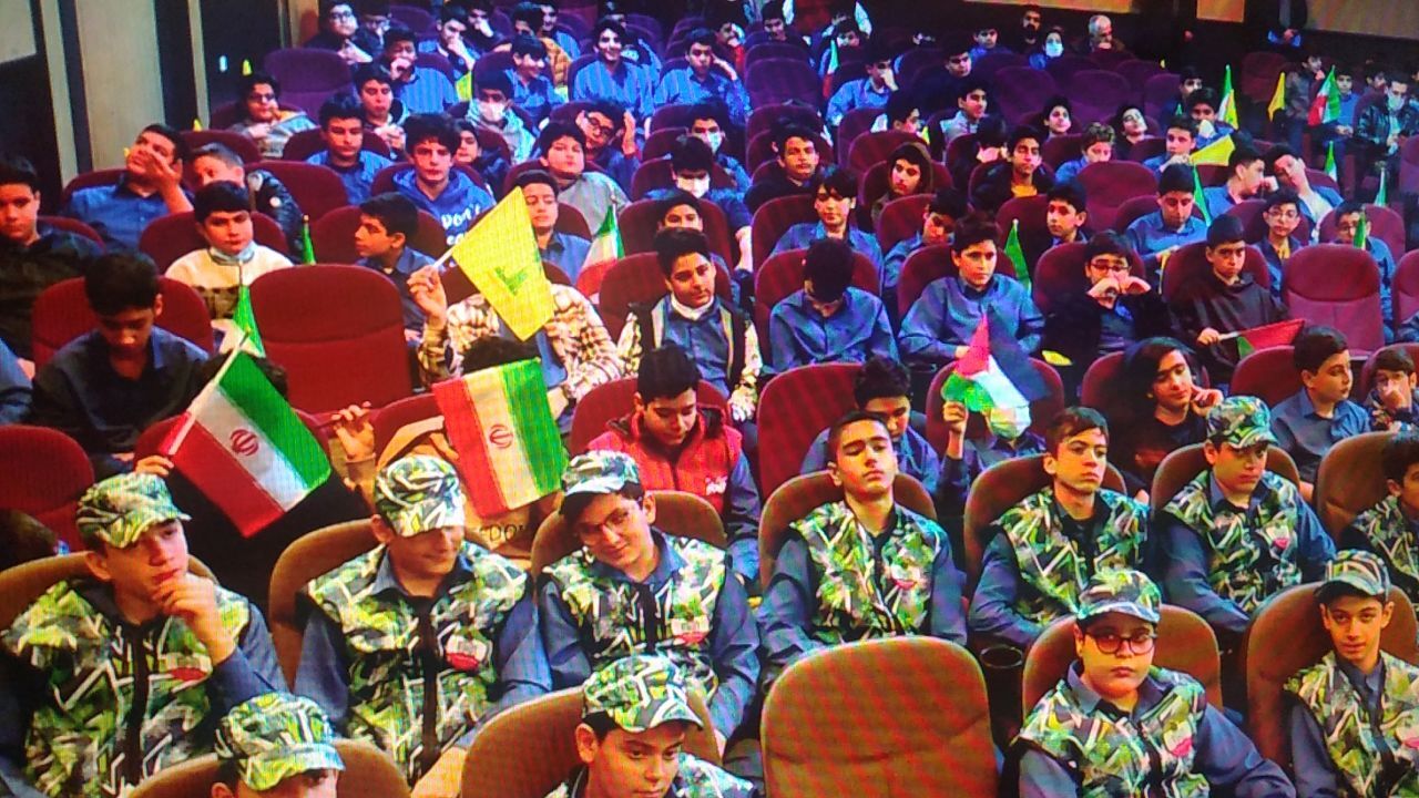 برگزاری همایش دانش آموزی نسل سلیمانی در دبیرستان غیردولتی ملاصدرا