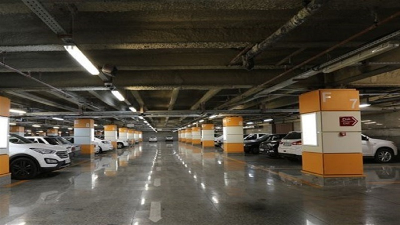 ساخت پارکینگ طبقاتی در بلوار طالقانی
