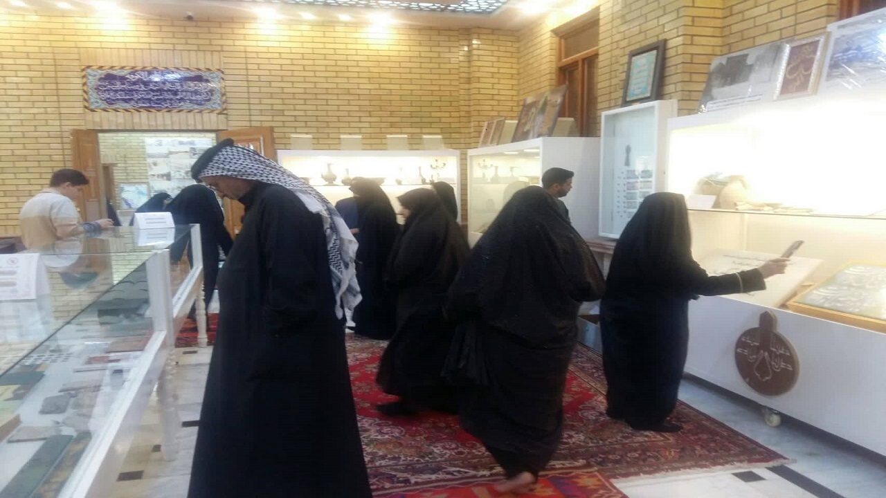 زائران فریمانی از موزه مرقد صافی صفایمانی در نجف بازدید کردند + تصاویر