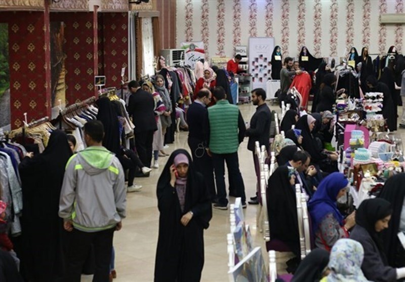 برگزاری نمایشگاه پوشاک ایرانی اسلامی در استان مرکزی