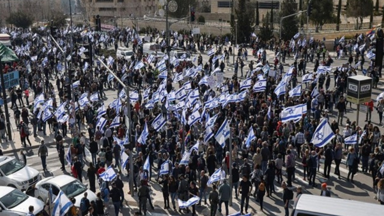 تظاهرات در تل آویو؛ معترضان خواستار استعفای نتانیاهو شدند