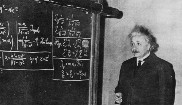 اینشتین در حال توضیح نظریه نسبیت خاص
