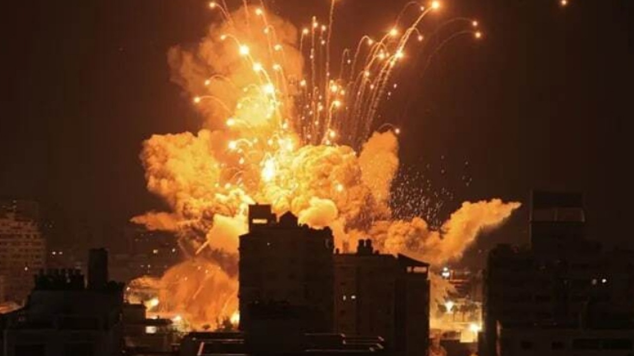 گزارش روزنامه الریاض از خشونت صهیونیست‌ها در غزه و پیامد آن