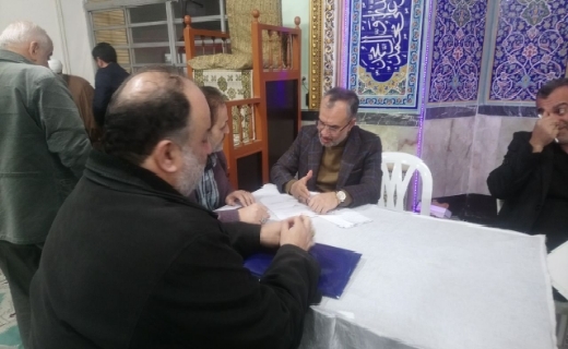 برپایی میز خدمت در مسجد باقر آباد رشت