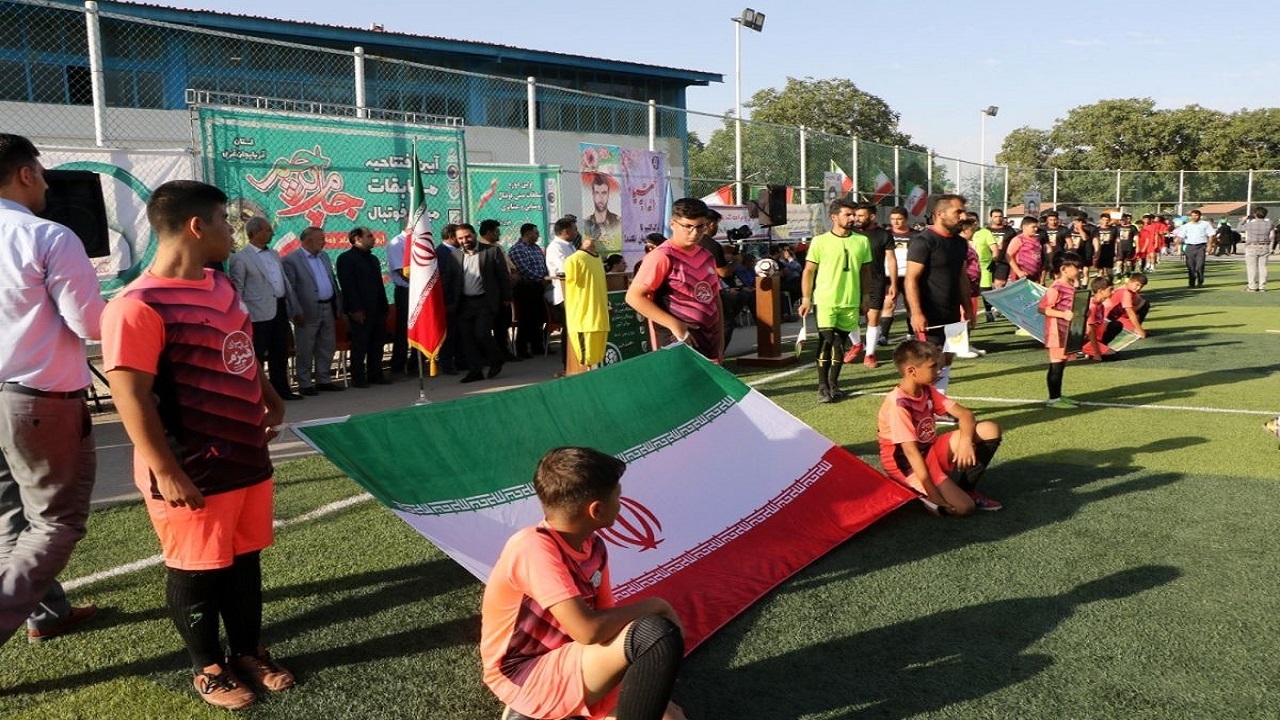 مسابقات جام پرچم با هدف کاهش آسیب‌های اجتماعی است
