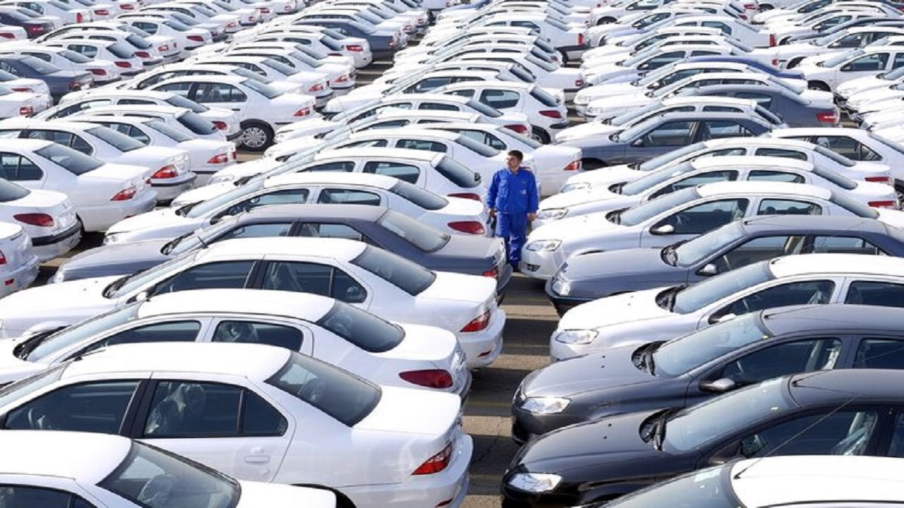 کاهش ٢٠ تا ١٠٠ میلیون تومانی قیمت خودرو‌های داخلی و مونتاژی در بازار