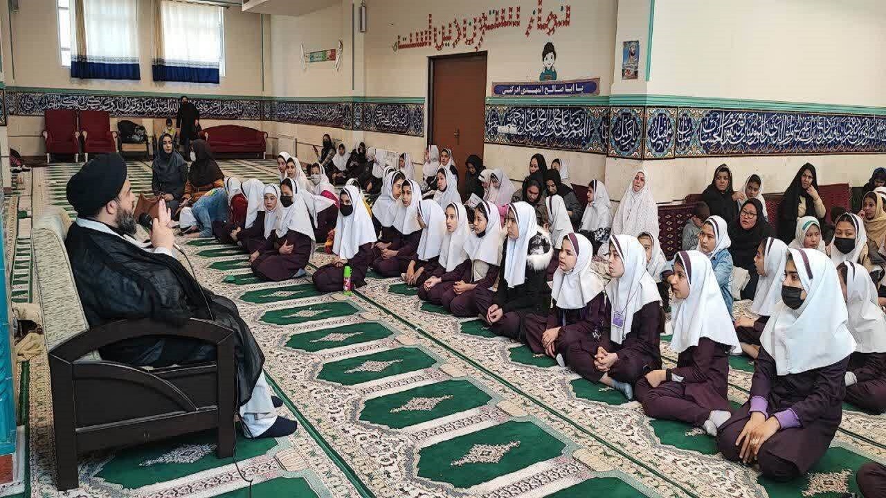 برگزاری کارگاه عفاف و حجاب در دبستان شیخ علی اکبر داوودآبادی قرچک + تصاویر