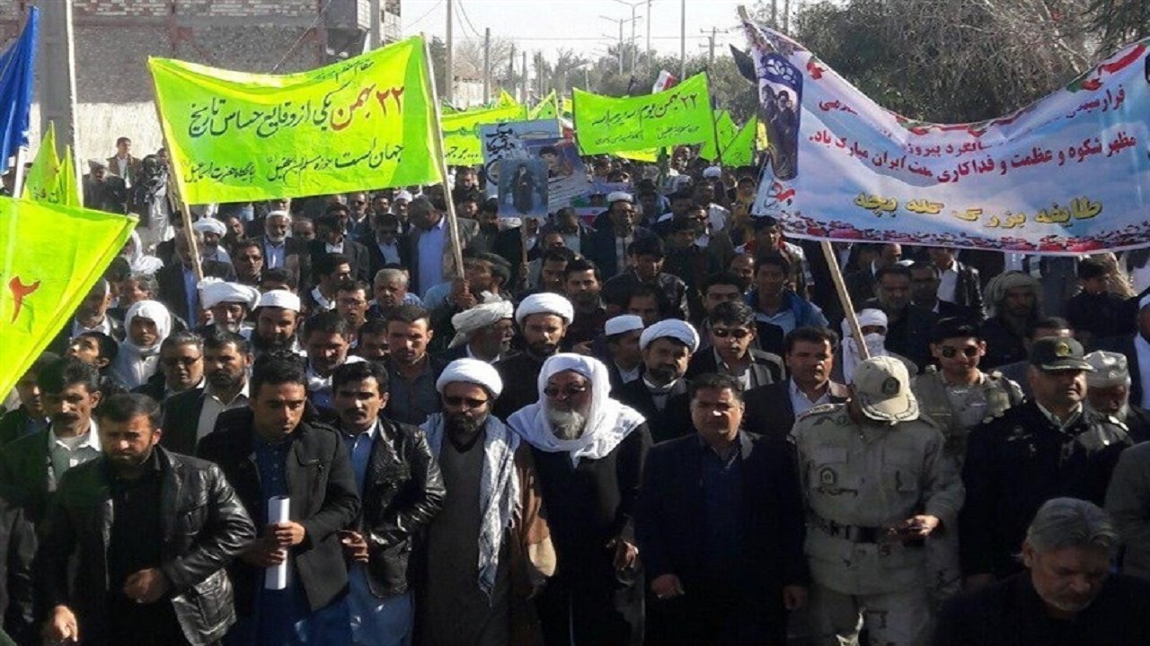 حضور مردم در راهپیمایی ۲۲ بهمن پاسخ کوبنده‌ای به دشمنان است