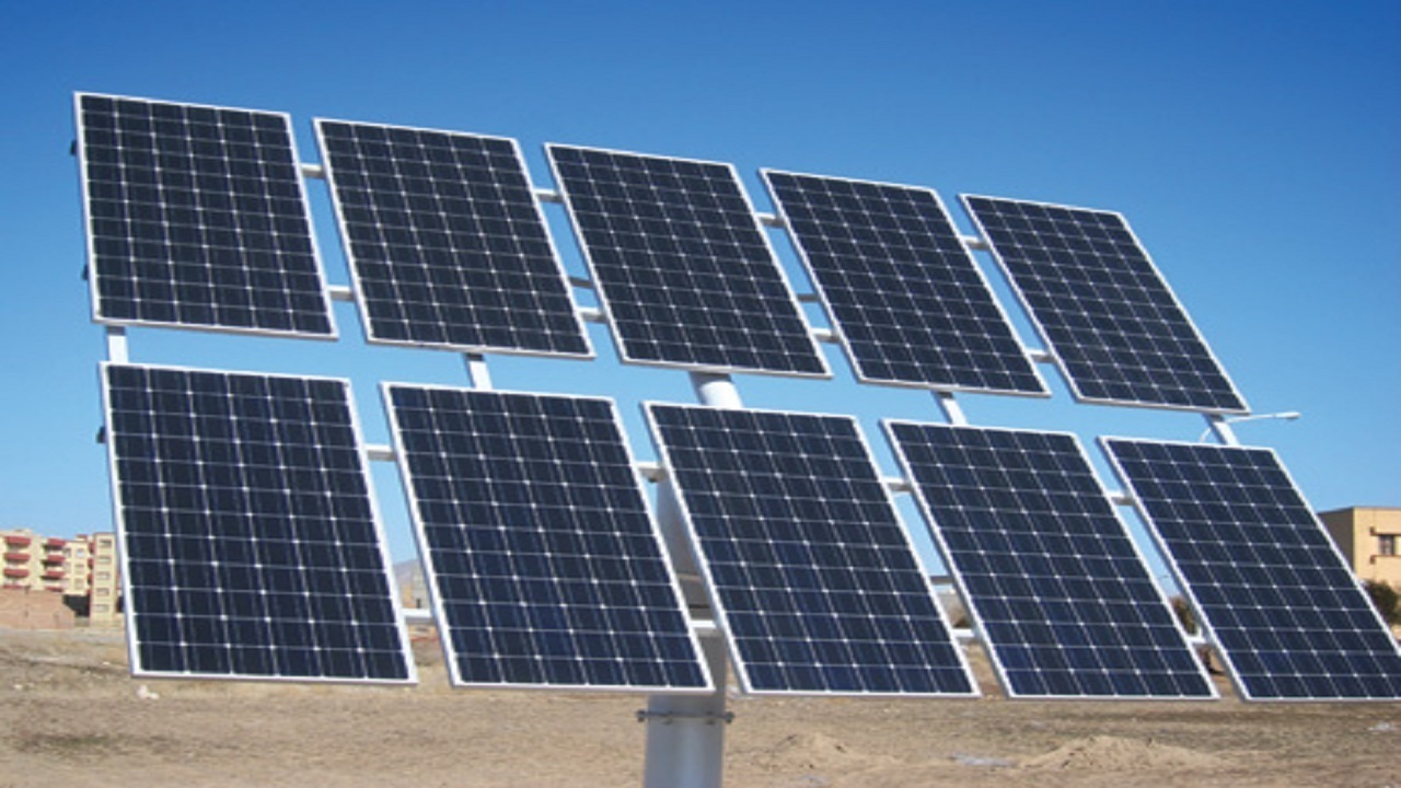 مجوز تولید بیش از ۷ هزار مگاوات برق خورشیدی و بادی صادر شد