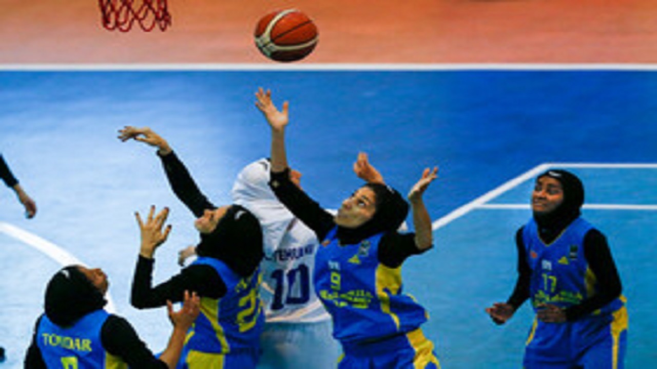 صعود دختران گروه بهمن و مهرسان به نیمه نهایی لیگ بسکتبال