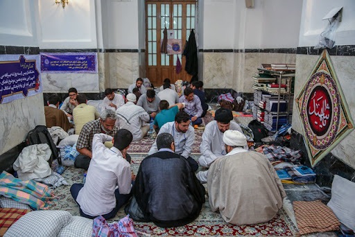 ۸۳۲ نفر در ۱۶ مسجد شهرستان خوسف معتکف شدند