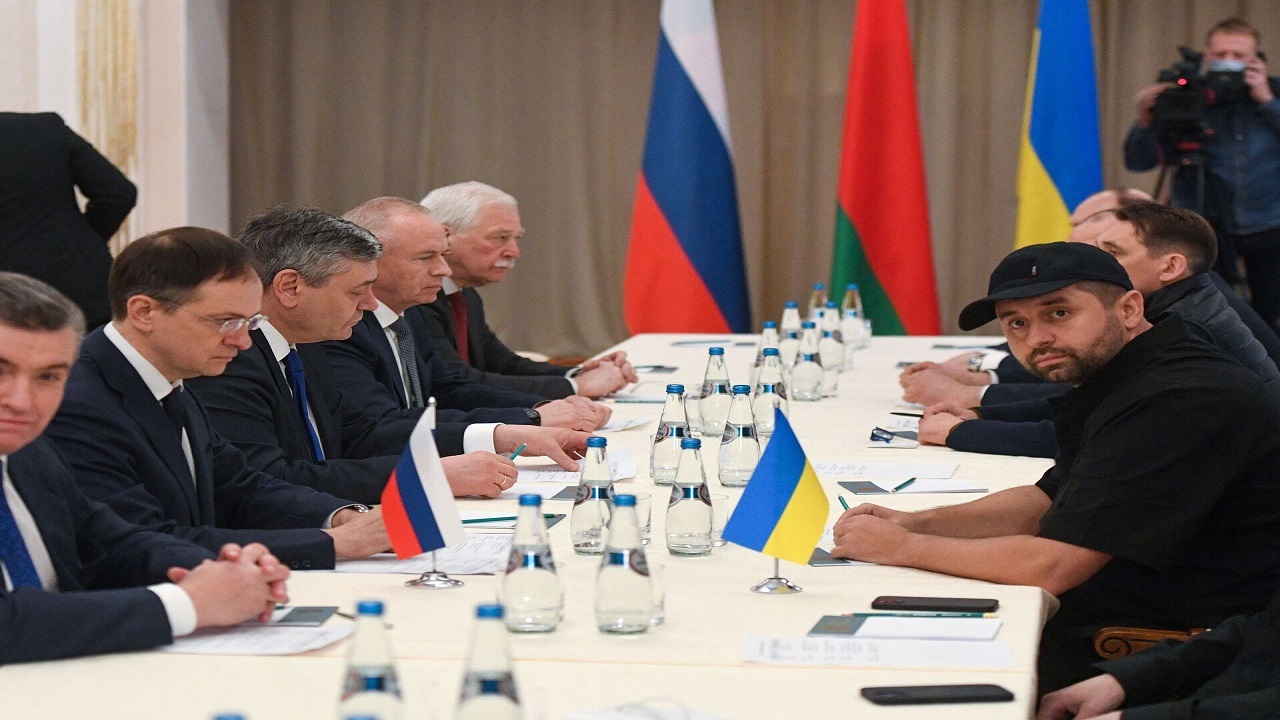 تاکید روسیه و چین بر ضرورت حضور مسکو در مذاکرات اوکراین